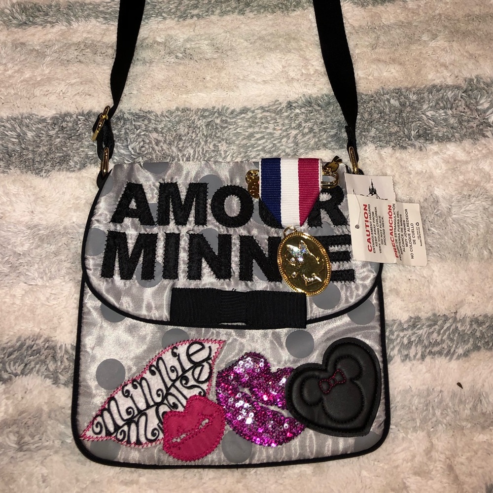 Amour Minnie Purse
